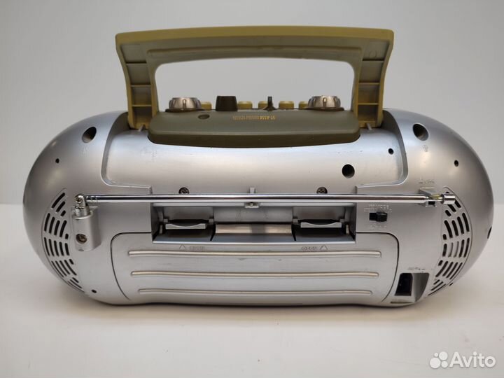 ST-A550 Samsung магнитола