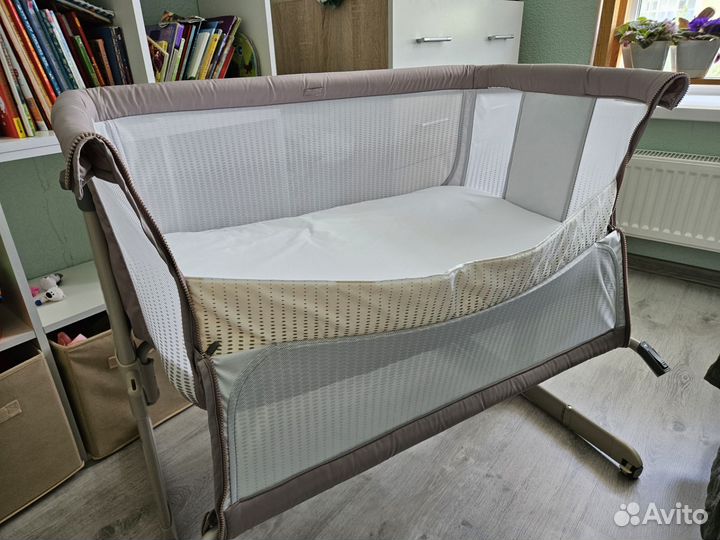 Кроватка для новорождённых chicco next2Me Air
