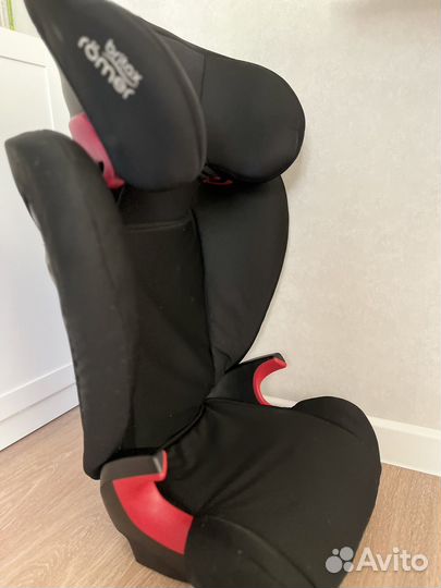 Автокресло Britax Roemer Kid II Black Series Cosmo