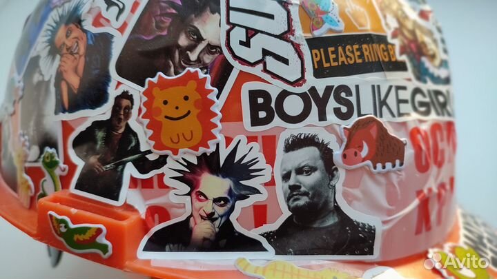 Панк-каска (арт-объект практического назначения)