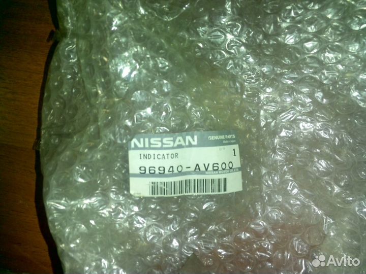 Накладка консоли nissan Primera P12E 96940AV600