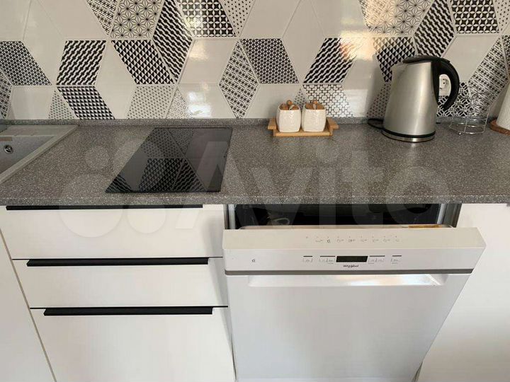 2-к. квартира, 56 м², 3/4 эт.