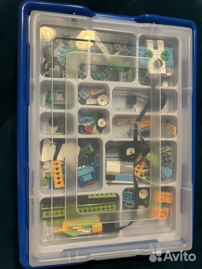 Набор для робототехники Лего