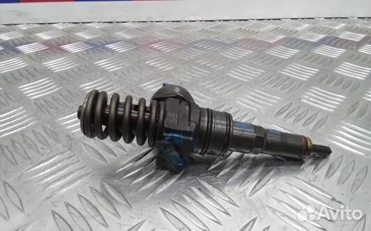 Форсунка дизельная volkswagen transporter T5 (NDN4