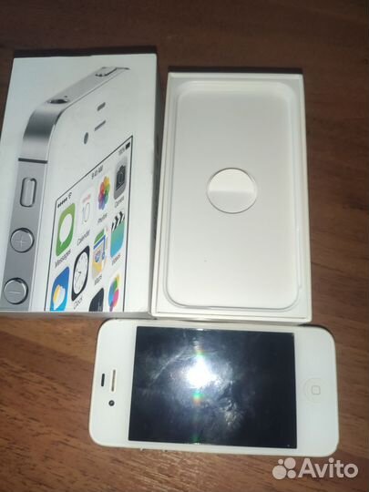 iPhone 4S, 16 ГБ