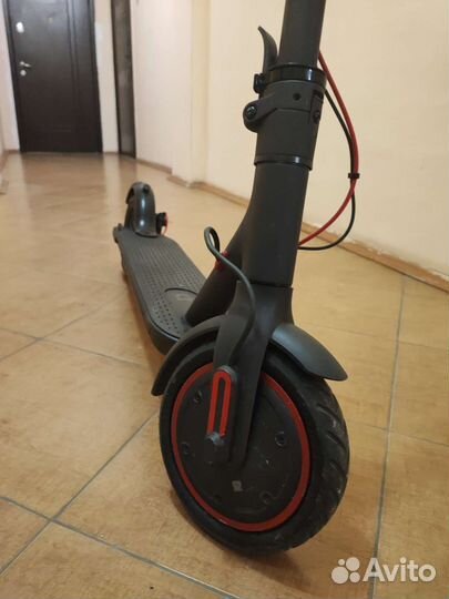 Электросамокат xiaomi m365 pro
