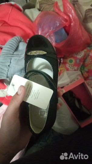 Туфли для девочки новые