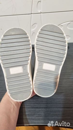 Ботинки для девочки демисезонные 22 размер