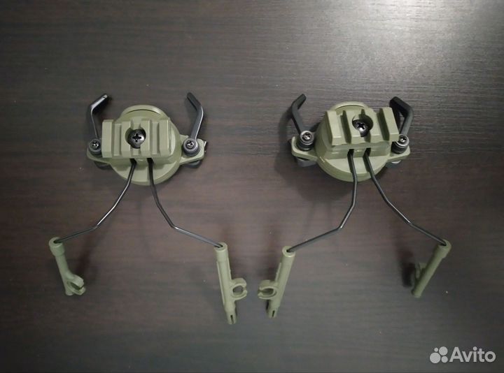 Крепления для активных наушников на рельсы