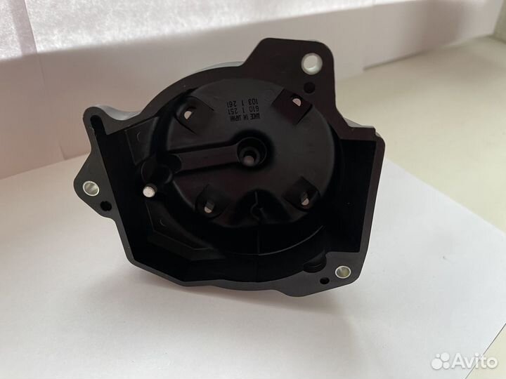 Nipparts J5321041 Крышка распределителя зажигания