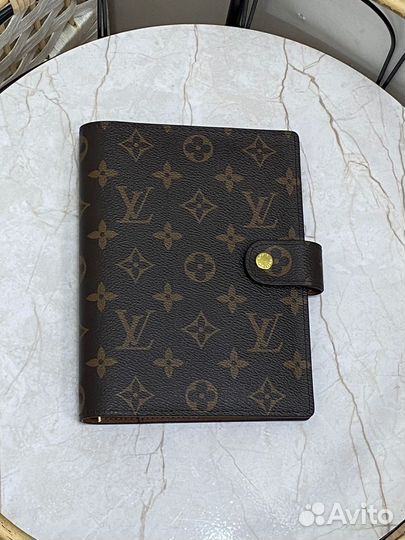 Ежедневник louis vuitton