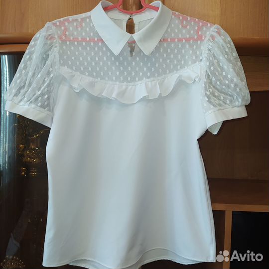 Блузки для школы и юбка 152-158 в отличном состоя