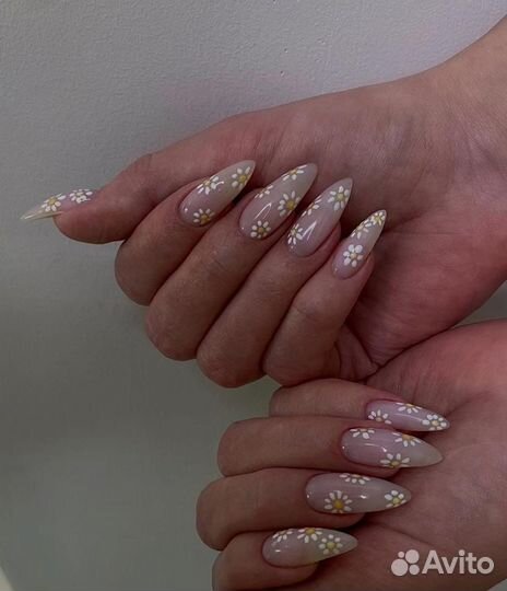 Мастер маникюра и педикюра