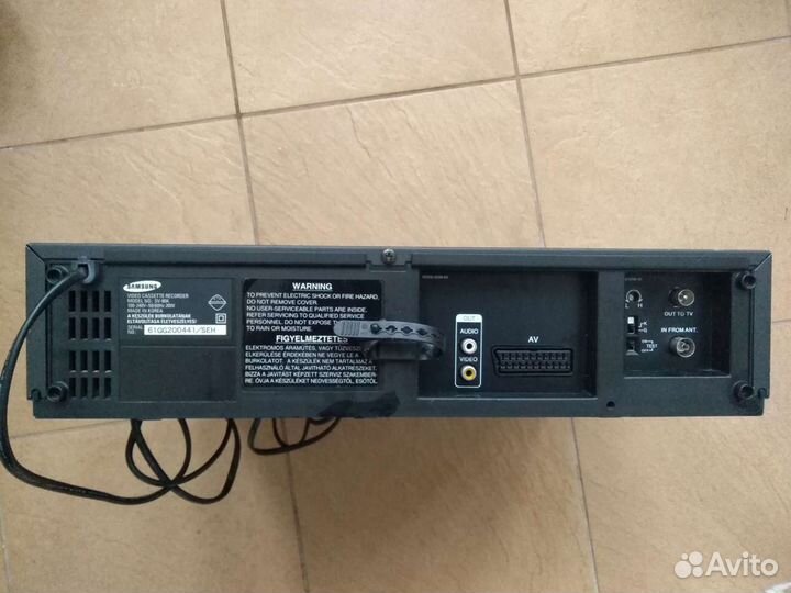 Видеомагнитофон Samsung sv-80к