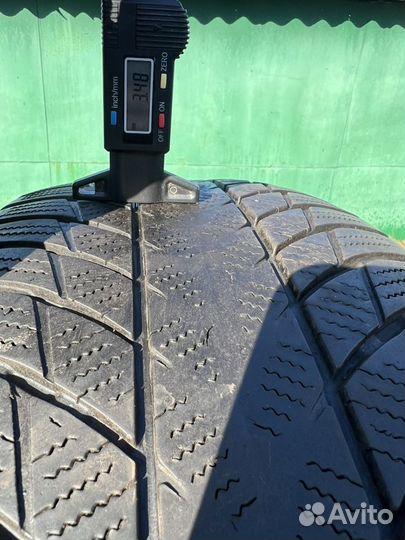 Bridgestone Blizzak LM-001 225/60 R18 104H