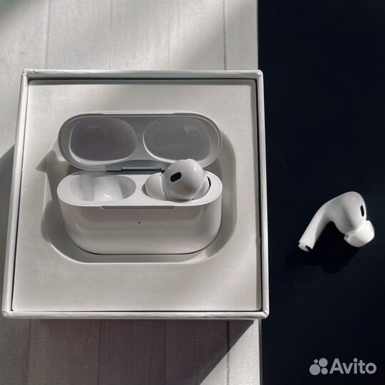 AirPods Pro 2 / USB C / поддержка IOS 18