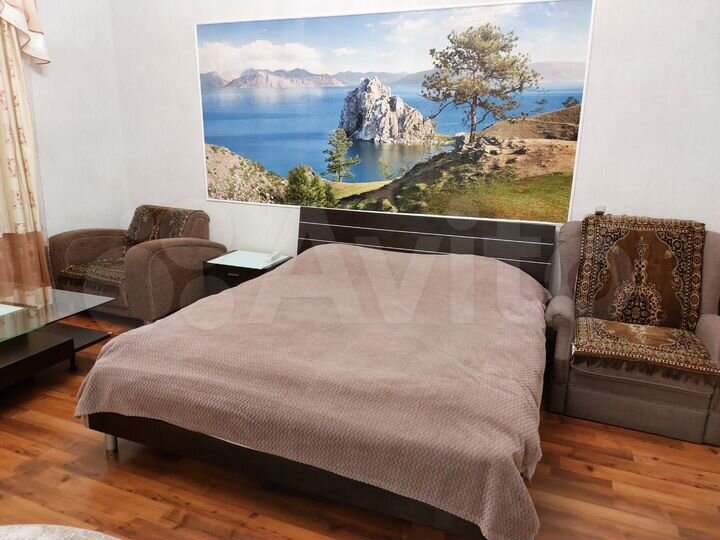 2-к. квартира, 54 м², 1/3 эт.