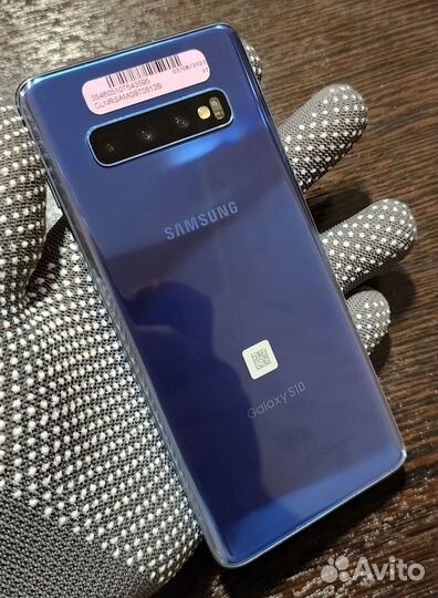 Samsung galaxy s10 snapdragon 8/512 Гб