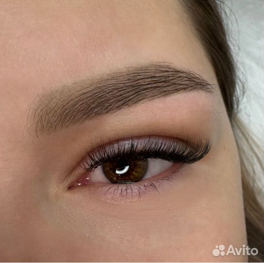 Наращивание ресниц модель