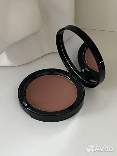 Bobbi brown бронзер bronzing powder