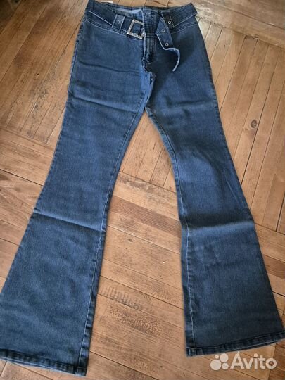 Джинсы и штаны клеш