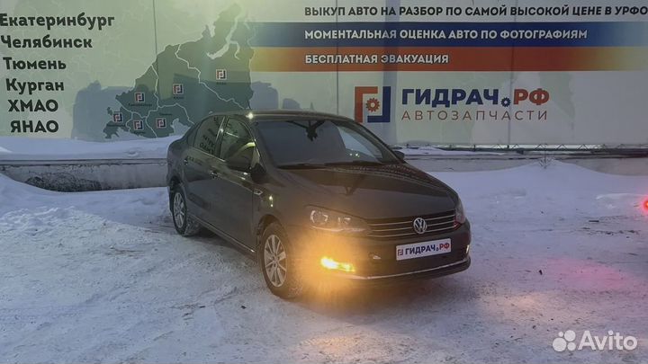 Патрубок радиатора отопителя Volkswagen Polo Sedan (Mk5) 6Q0121065