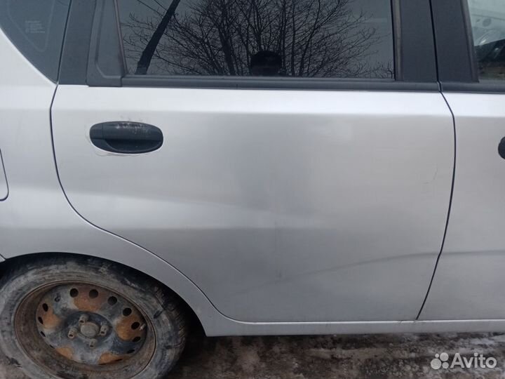 Дверь задняя правая шевроле авео т200 хетчбек