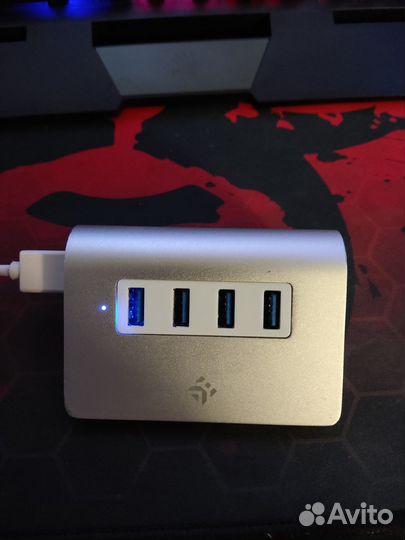 USB-разветвитель dexp M3H4