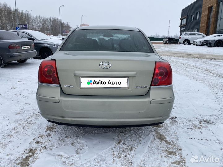 Toyota Avensis 1.8 МТ, 2005, 150 000 км