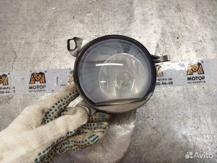 Фара противотуманная левая Toyota Corolla E12 1.6