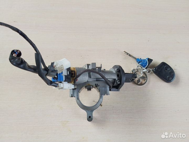 Замок зажигания Митсубиси Каризма 1997 г DA