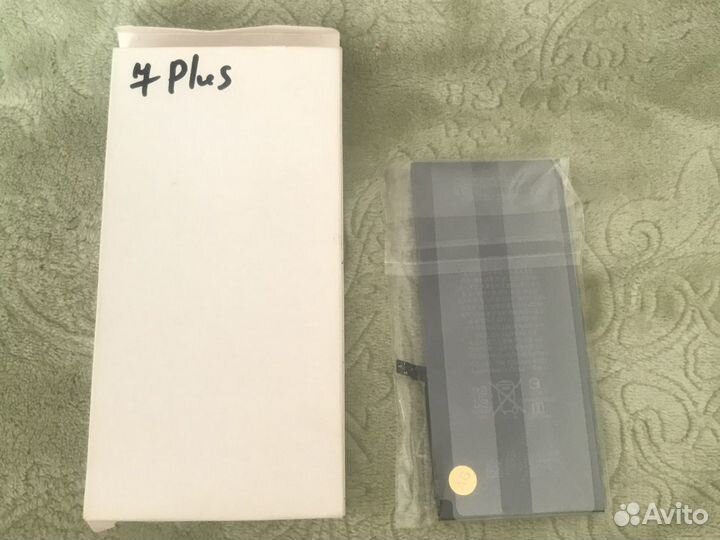 Аккумулятор на iPhone 7 plus +