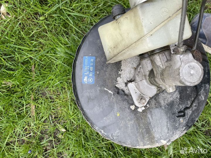 Вакуумный усилитель тормозов mercedes w124