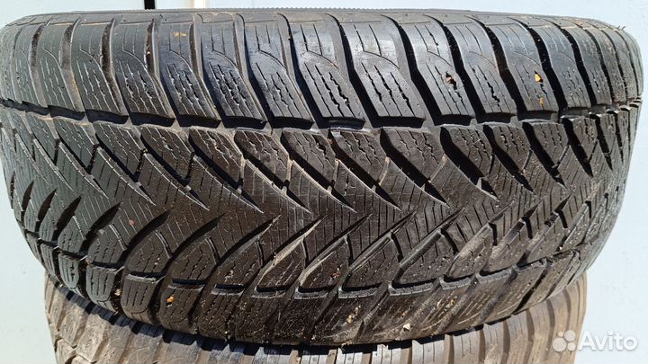 Goodyear Eagle Ultra Grip GW-3 235/60 R16