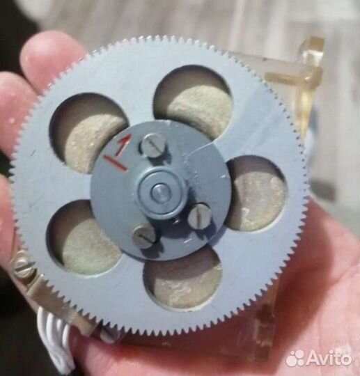 Переключатель Ксп и диск 250. Запчасти самописцев