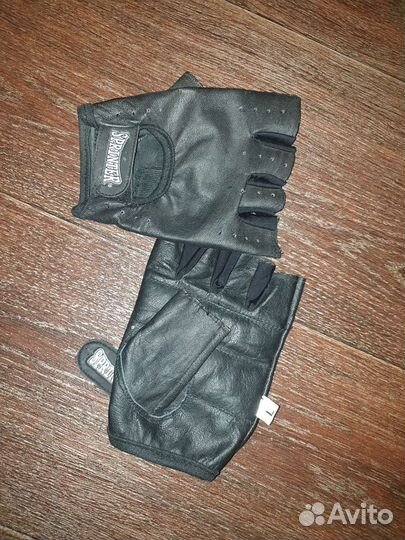 Гантели 20 кг torneo и перчатки Sprinter без пальц