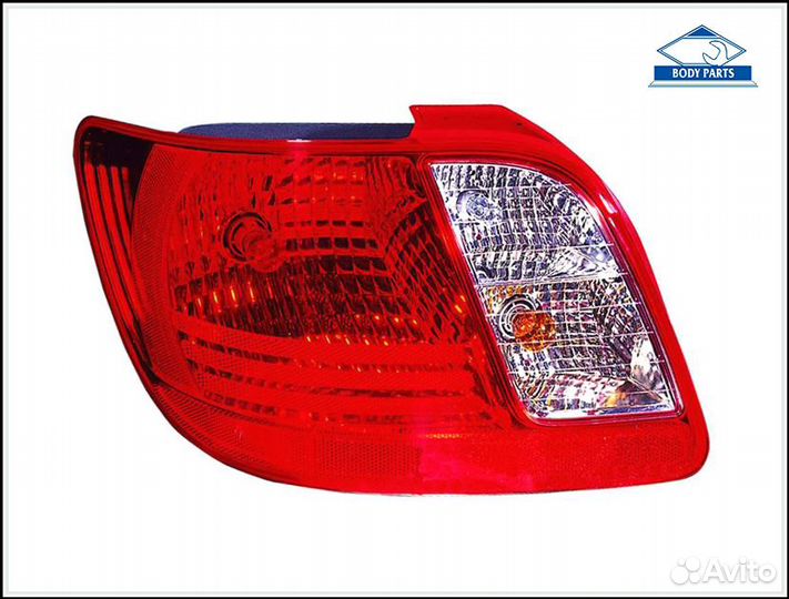 Правая задняя фара KIA Rio 2 поколение