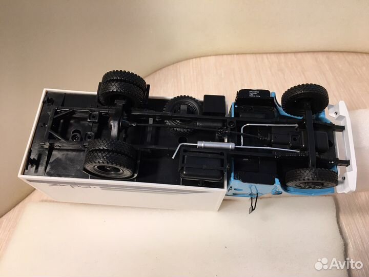 ЗИЛ спец, масштаб 1:43