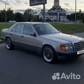  Mercedes-Benz W124   250 000     32    