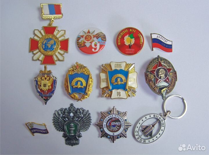 Медали, значки, нагрудные знаки, ордена