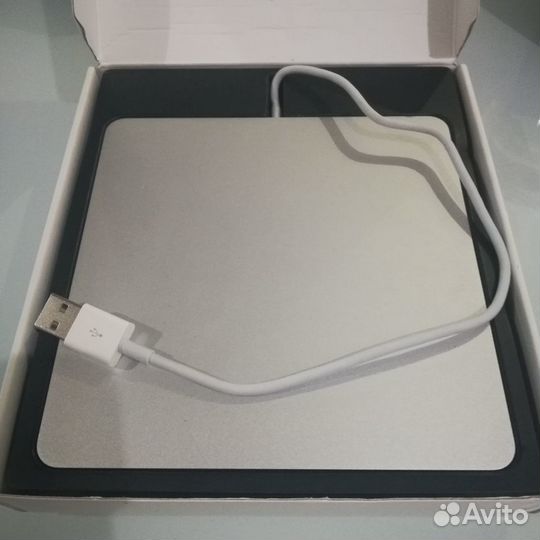 Дисковод Apple USB SuperDrive