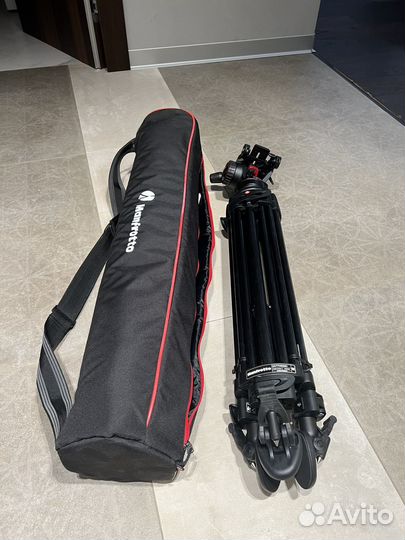 Штатив Manfrotto