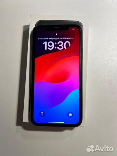 iPhone 11, 64 ГБ