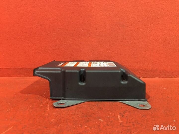 Блок управления airbag Suzuki Sx4 2 хетчбэк M16A