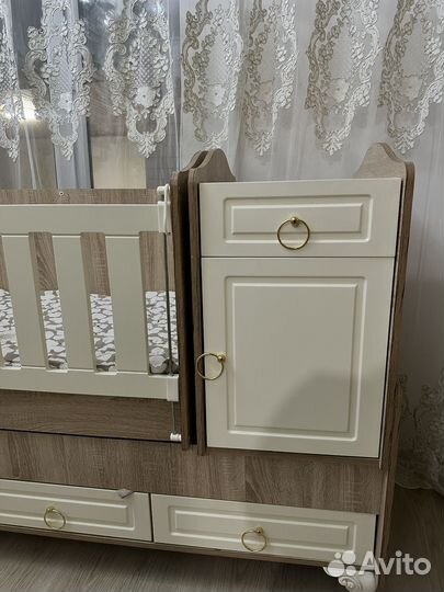 Детская кровать с матрасом
