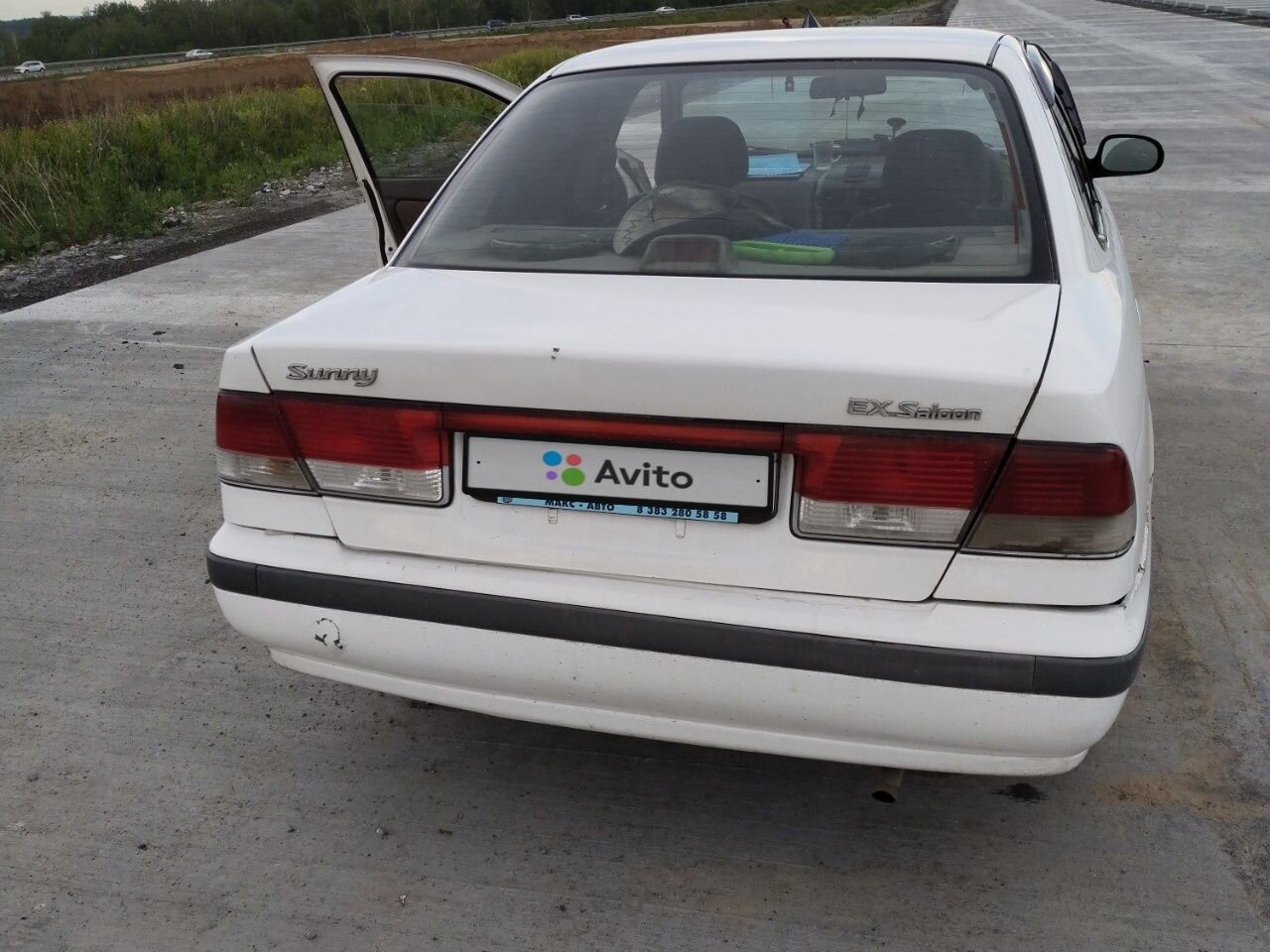 Nissan Sunny: фото владельца