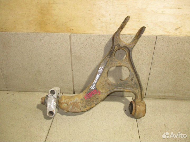 Рычаг задний верхний левый Ford Explorer V (U502)