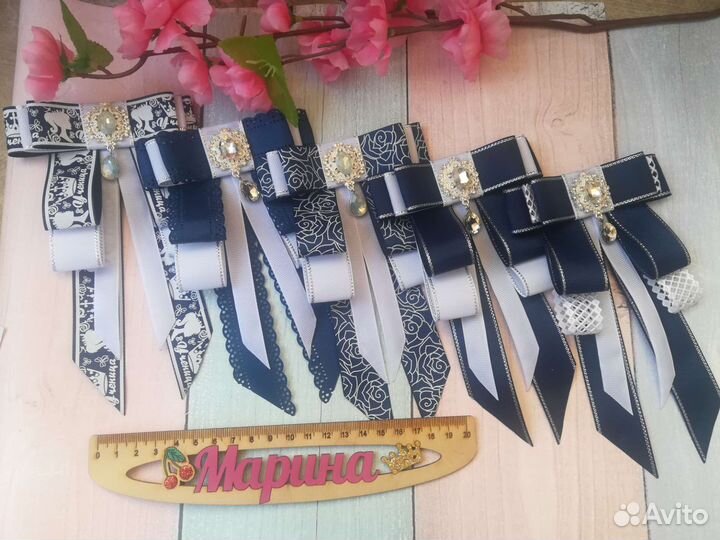 Школьные галстук-броши,комплекты