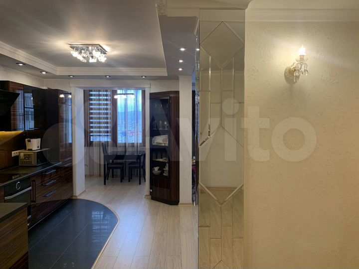 3-к. квартира, 85 м², 16/16 эт.