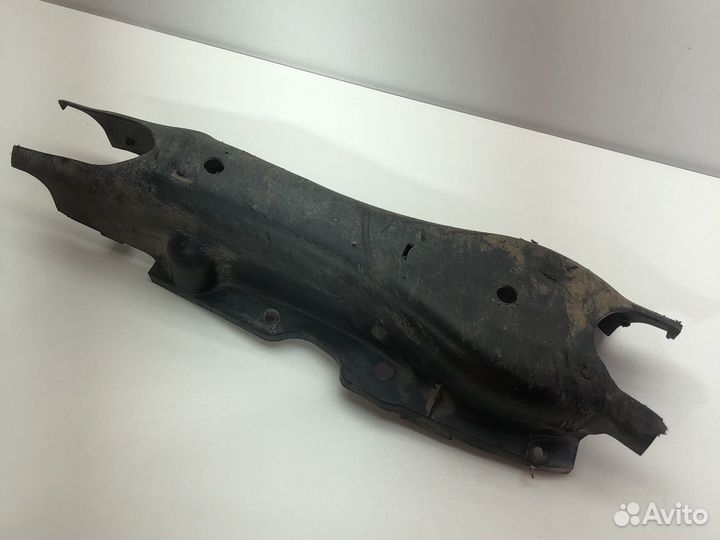 Пыльник заднего рычага Мерседес 2203520888